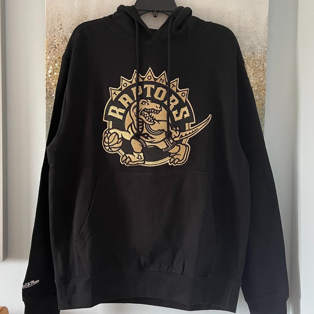 Mitchell & Ness Toronto Raptors Hoodie (NWT)